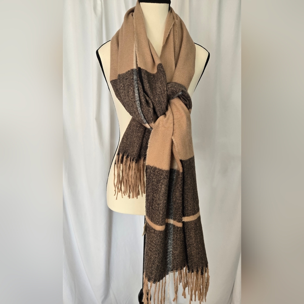 Pretty Persuasions Stylish Brown and Tan Unisex Plaid Scarf/Wrap